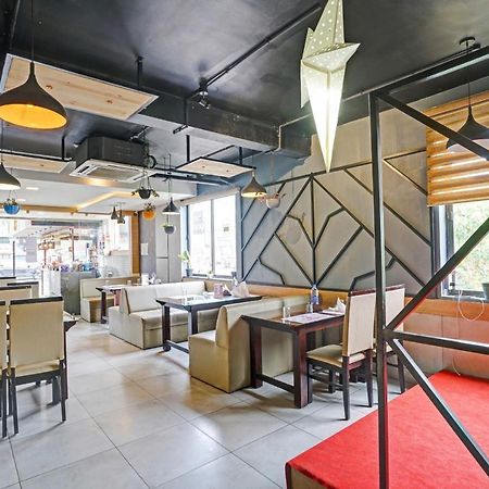 Capital O 87015 Hotel Al Salama Kochi Εξωτερικό φωτογραφία