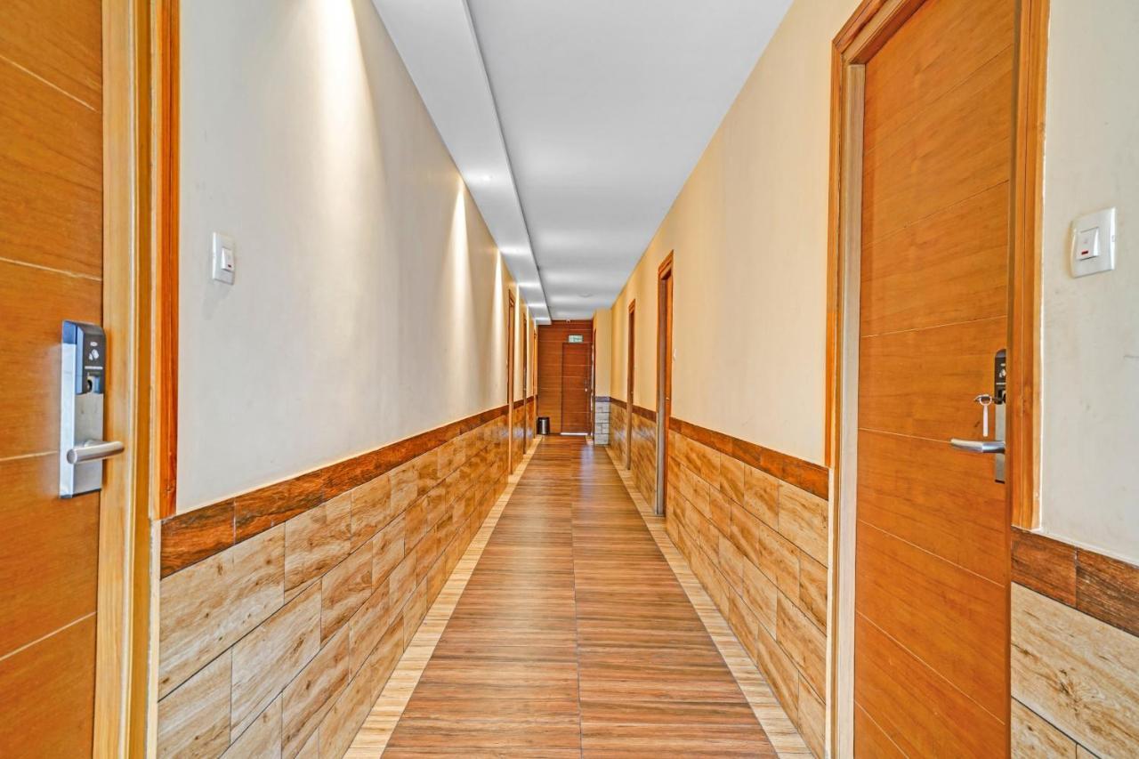 Capital O 87015 Hotel Al Salama Kochi Εξωτερικό φωτογραφία