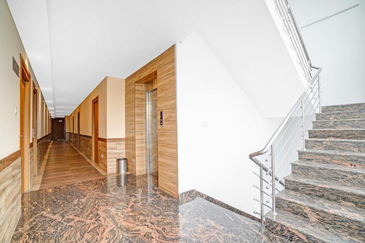 Capital O 87015 Hotel Al Salama Kochi Εξωτερικό φωτογραφία