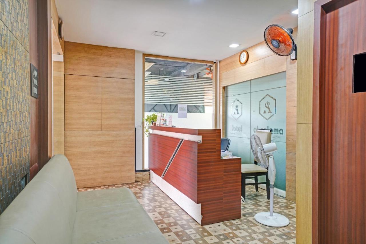Capital O 87015 Hotel Al Salama Kochi Εξωτερικό φωτογραφία