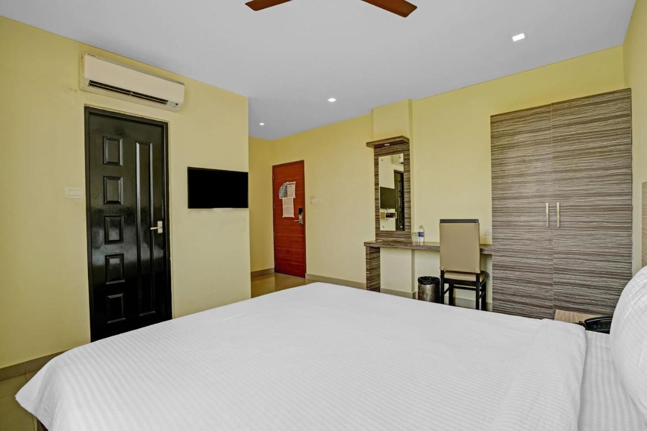 Capital O 87015 Hotel Al Salama Kochi Εξωτερικό φωτογραφία